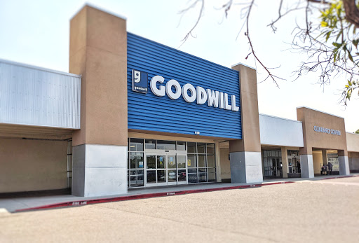 Thrift Store «Goodwill Industries of New Mexico - San Mateo», reviews and photos