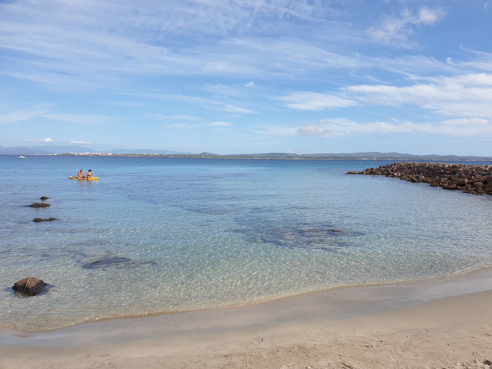 Foto de Punta Nera beach localizado em área natural