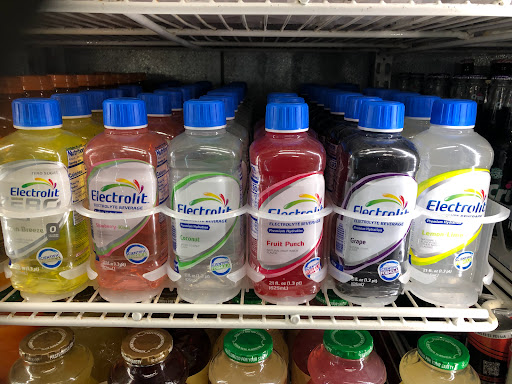 Grocery Store «Lucca Food Store», reviews and photos, 1899 Irving St, San Francisco, CA 94122, USA