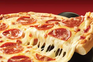 mister pizza image