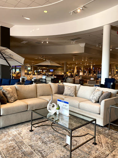 Furniture Store «Steinhafels Furniture», reviews and photos, 9191 South 13th Street, Oak Creek, WI 53154, USA