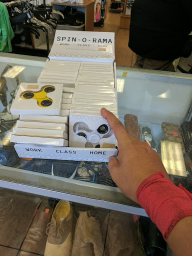 Thrift Store «Goodwill», reviews and photos, 7919 Beverly Blvd, Los Angeles, CA 90048, USA