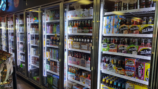 Liquor Store «Booze Barn Liquors», reviews and photos, 12720 Colorado Blvd b, Thornton, CO 80241, USA