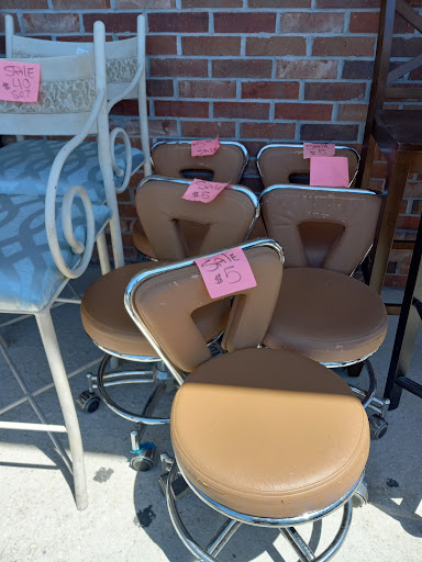 Thrift Store «JUNK 4 UR TRUNK THRIFT STORE», reviews and photos, 5494 New Jesup Hwy, Brunswick, GA 31523, USA