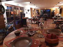 Atmosphère du Restaurant Au Vieux Morsent: L' Atelier à Saint-Sébastien-de-Morsent - n°8