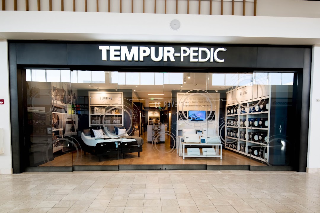 Tempur-Pedic Flagship Store - Huntington Station (Long Island), NY