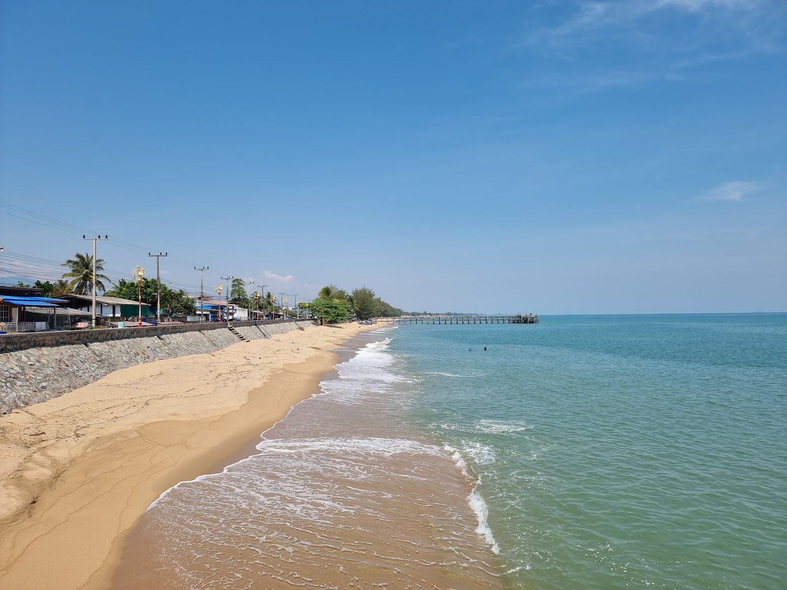 Photo of Thap Sakae Beach with bright sand surface
