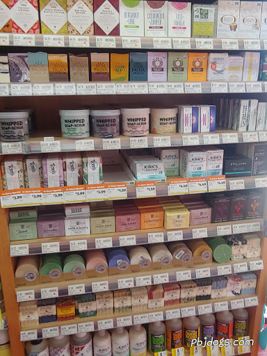 Natural Foods Store «Natural Grocers», reviews and photos, 4510 Trail Boss Dr, Castle Rock, CO 80104, USA