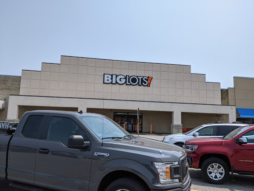  «Big Lots», reviews and photos, 15177 Pearl Rd, Strongsville, OH 44136, USA