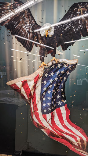 Outlet Store «Rooms To Go Outlet Furniture Store - Grand Prairie», reviews and photos, 2725 TX-360 #100, Grand Prairie, TX 75052, USA