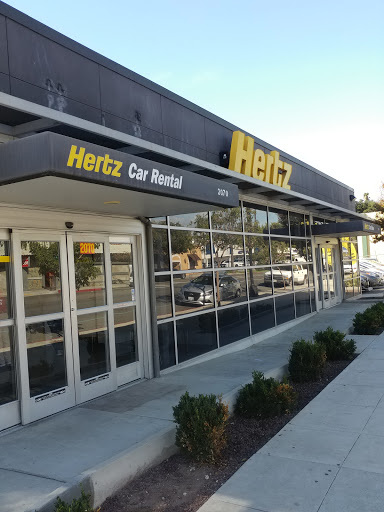 Used Car Dealer «Hertz Car Sales Pasadena», reviews and photos, 2074 E Colorado Blvd, Pasadena, CA 91107, USA