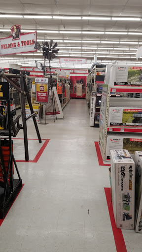 Home Improvement Store «Tractor Supply Co.», reviews and photos, 1701 Market St #109, Pocomoke City, MD 21851, USA