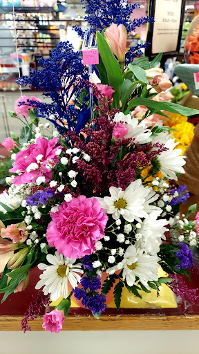 Grocery Store «IGA», reviews and photos, 1313 E Main St, Olney, IL 62450, USA