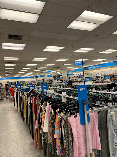 Clothing Store «Ross Dress for Less», reviews and photos, 150 Woodside Plaza, Redwood City, CA 94061, USA