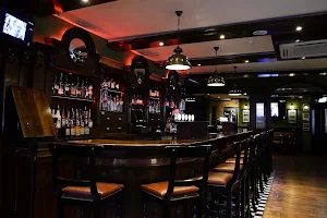 The Swan Bar image
