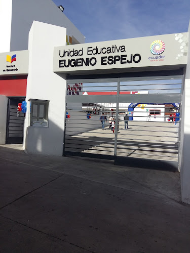 Escuela Eugenio Espejo - Cuenca
