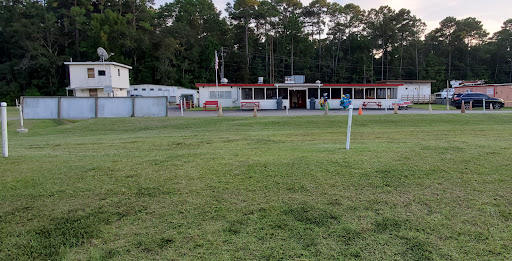 Drive-in Movie Theater «Highway 21 Drive In Movie Theater», reviews and photos, 55 Parker Dr, Beaufort, SC 29906, USA