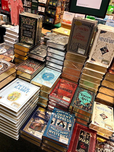 Book Store «Barnes & Noble», reviews and photos, 27460 W Lugonia Ave, Redlands, CA 92374, USA