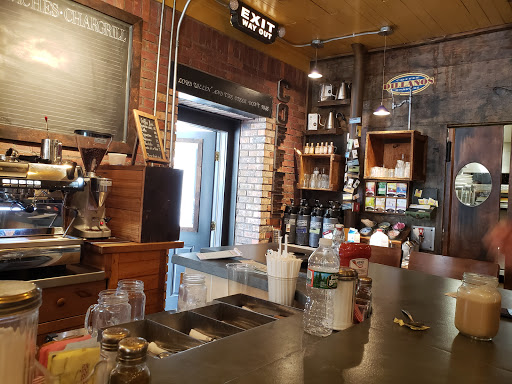 American Restaurant «Allamuchy General Store», reviews and photos, 2 Johnsonburg Rd, Hackettstown, NJ 07840, USA