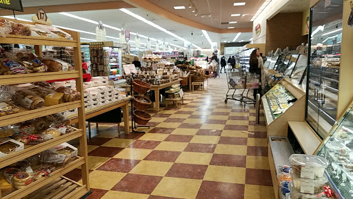Grocery Store «Market Basket», reviews and photos, 6 Cornerstone Square, Westford, MA 01886, USA