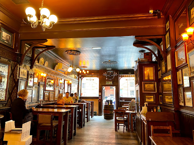 Royal Mile Tavern