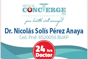Medical Concierge Mexico / Doctor en Playa del Carmen / Dr Nicolas Solis / Medico a domicilio image