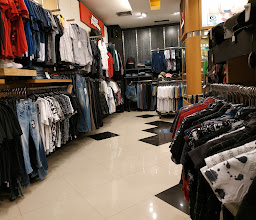 Planet Surf Jogja City Mall photo