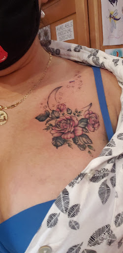 Tattoo Shop «Rock N Roll Tattoo & Piercing», reviews and photos, 6311 Glenwood Ave, Raleigh, NC 27612, USA