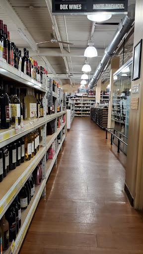 Wine Store «Westchester Wine Warehouse», reviews and photos, 53 Tarrytown Rd, White Plains, NY 10607, USA