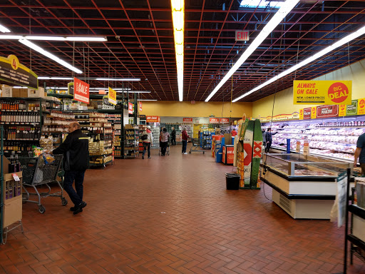 Supermarket «Fairway Market», reviews and photos, 1258 Corporate Dr, Westbury, NY 11590, USA
