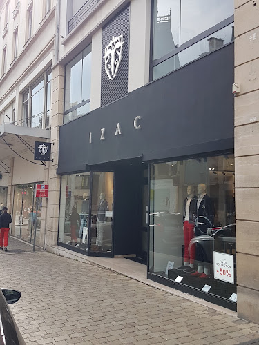 Magasin de vêtements pour hommes IZAC REIMS : Costume & Prêt-à-porter Homme Reims