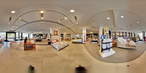 Mattress Store «Everett Stunz Duxiana», reviews and photos, 7547 Girard Ave, La Jolla, CA 92037, USA