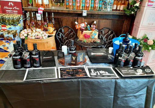 Liquor Store «Bourbon Street Wine & Spirits», reviews and photos, 1708 NJ-31, Clinton, NJ 08809, USA