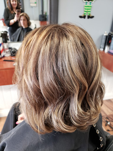 Hair Salon «Charlies Angels Unisex Salon», reviews and photos, 176 Windsor Hwy, New Windsor, NY 12553, USA
