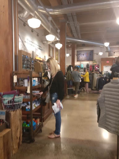Clothing Store «Patagonia Portland», reviews and photos, 1106 W Burnside St, Portland, OR 97209, USA