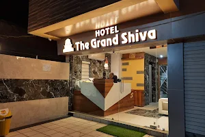 The Grand Shiva Hotel And Restaurant || Best Hotel, Restaurants, Veg Restaurants In Gondal image