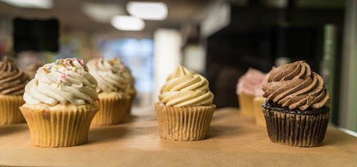 Natural Foods Store «Benefit Your Life Gluten Free Market and Bakery», reviews and photos, 620 N Campbell Station Rd #24, Knoxville, TN 37934, USA