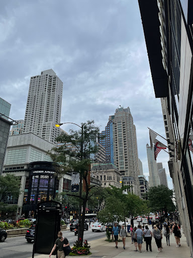 Shopping Mall «The Shops at North Bridge», reviews and photos, 520 N Michigan Ave, Chicago, IL 60611, USA