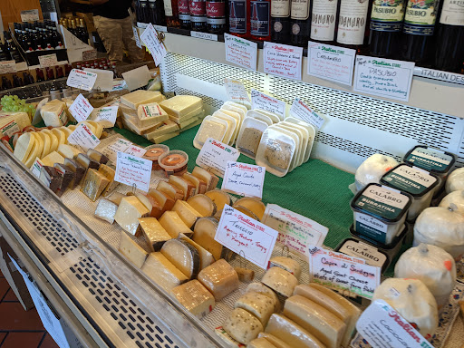 Italian Grocery Store «The Italian Store», reviews and photos, 5837 Washington Blvd, Arlington, VA 22205, USA