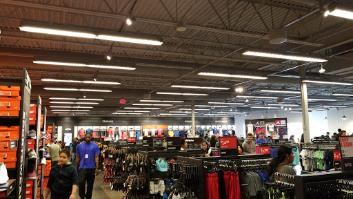 Clothing Store «Nike Factory Store», reviews and photos, 915 Ridgewalk Pkwy #200, Woodstock, GA 30188, USA