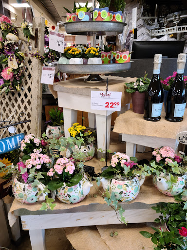 Supermarket «Giant Eagle Supermarket», reviews and photos, 5461 New Albany Rd W, New Albany, OH 43054, USA