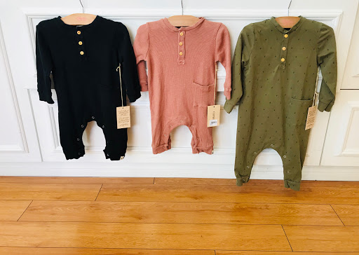 Baby Store «Bellies Babies & Bosoms», reviews and photos, 2430 Honolulu Ave, Montrose, CA 91020, USA