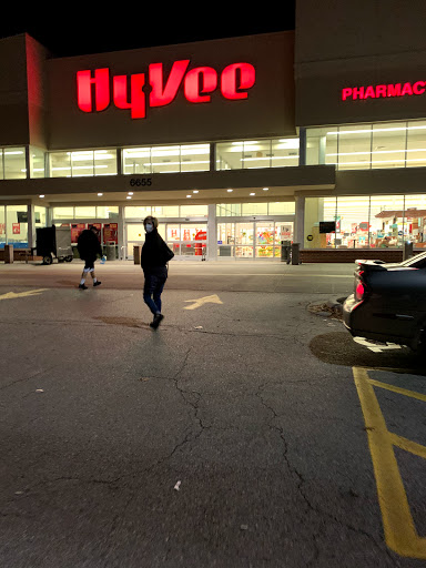 Supermarket «Hy-Vee», reviews and photos, 6655 Martway St, Mission, KS 66202, USA