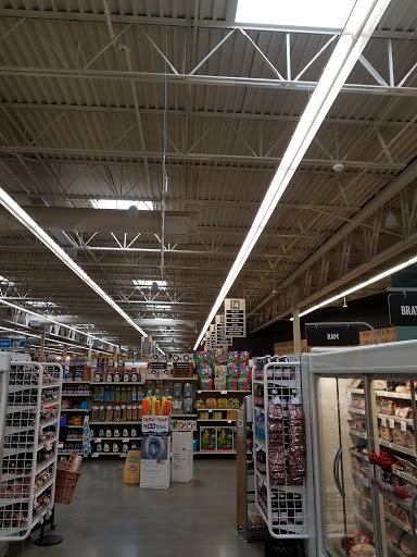 Grocery Store «Hy-Vee», reviews and photos, 6150 Egan Dr, Savage, MN 55378, USA