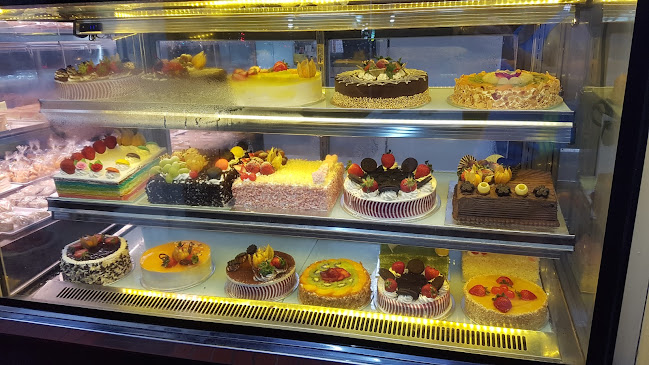 Phone number for Galicier Confectionery