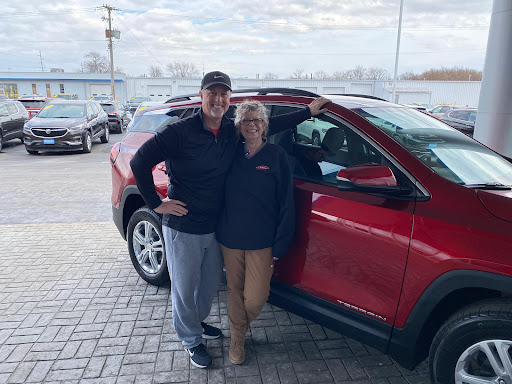 Buick Dealer «Dellen Chevrolet Buick GMC», reviews and photos, 2527 W Main St, Greenfield, IN 46140, USA