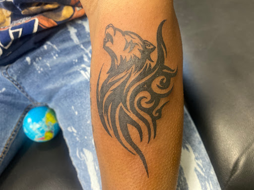 Explore traditional western tattoo ideas, creative tattoo ideas in Houston, available at 333 Tattoo Studio HTX
