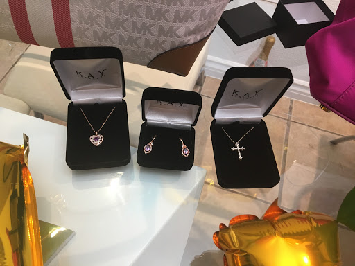 Jewelry Store «Kay Jewelers», reviews and photos, 4300 Meadows Ln #111, Las Vegas, NV 89107, USA
