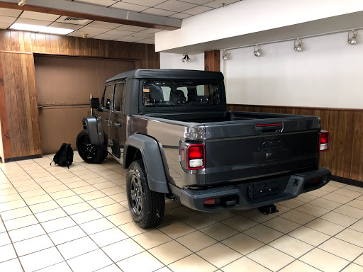 Car Dealer «Scap Auto Group», reviews and photos, 387 Tunxis Hill Rd, Fairfield, CT 06825, USA