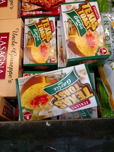 Grocery Store «Grocery Outlet Bargain Market», reviews and photos, 15705 SW 116th Ave, King City, OR 97224, USA